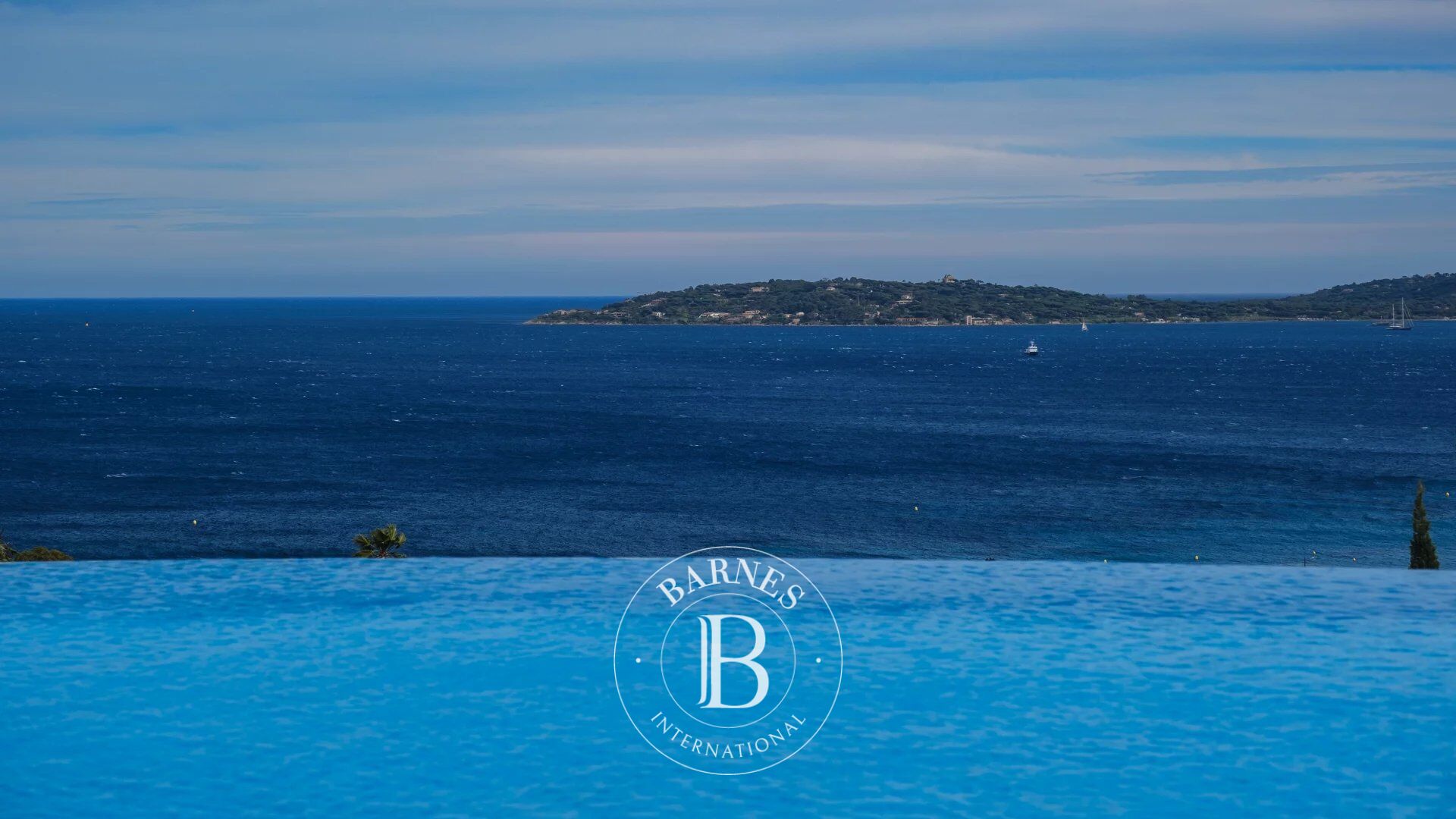 Villa Sainte-Maxime - picture 1