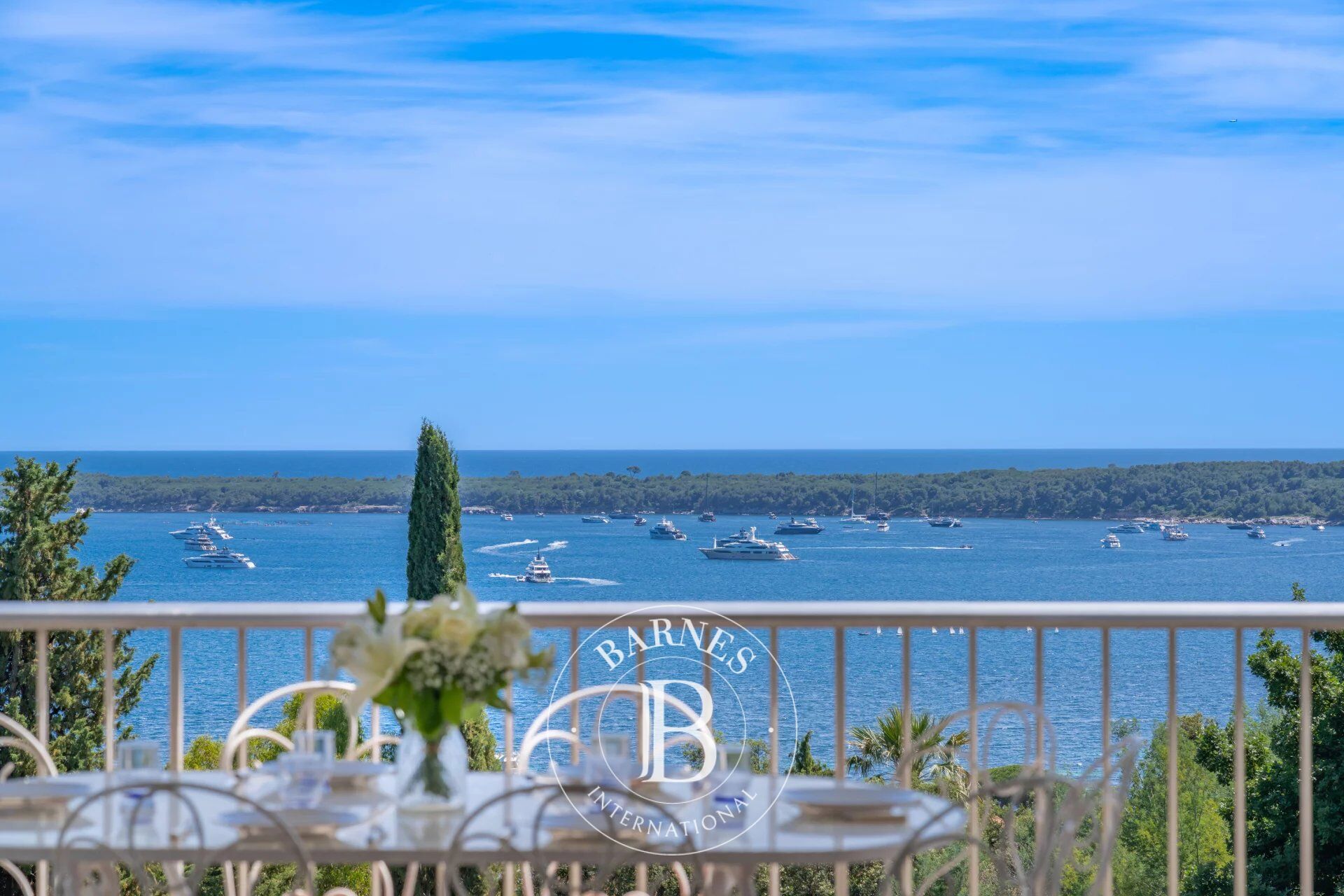 CANNES, CALIFORNIA - 2 BEDROOMS - PANORAMIC OCEAN VIEW - TERRACE - picture 1
