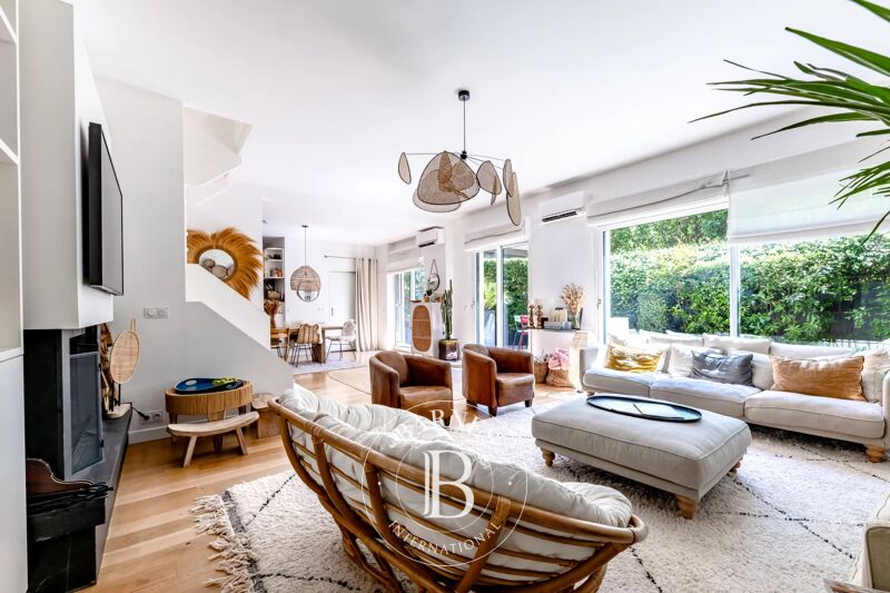 For Sale Townhouse | Paris 16ème - picture 1