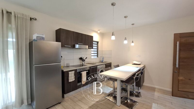 For Rent Apartment | Tamarin - picture 2