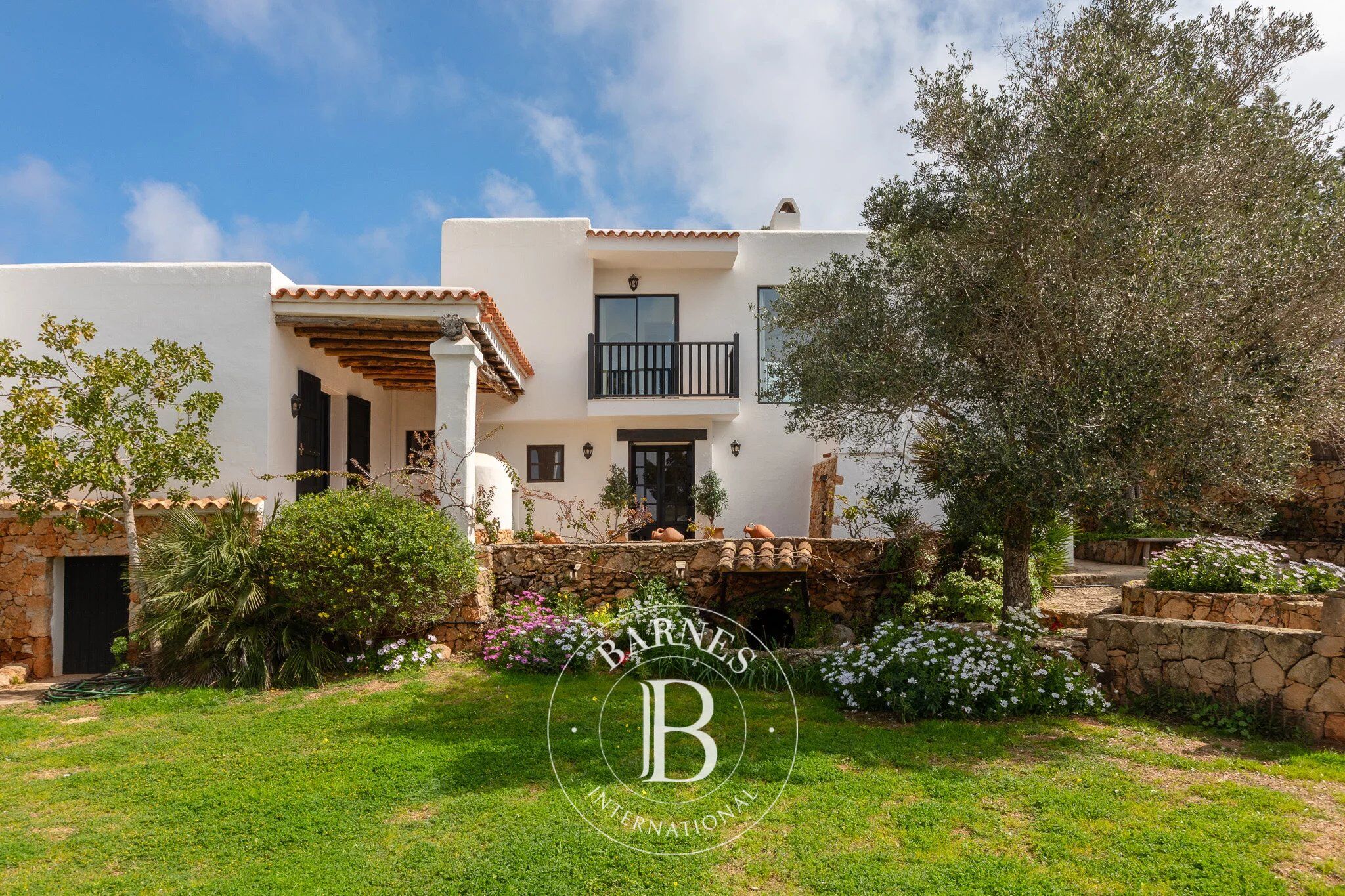 Villa Isla de Ibiza - picture 1