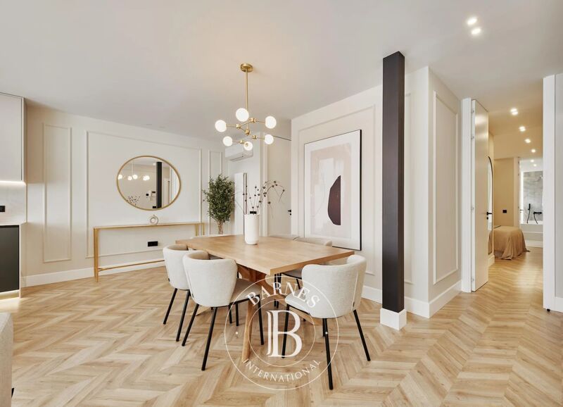 For Sale Apartment | Madrid - picture 2