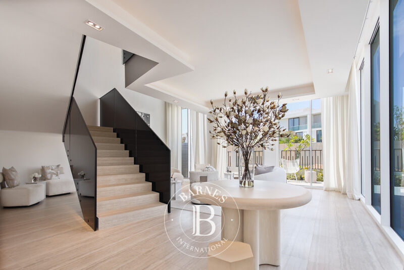 4 Bedroom Townhouse to rent in Al Barari - picture 3
