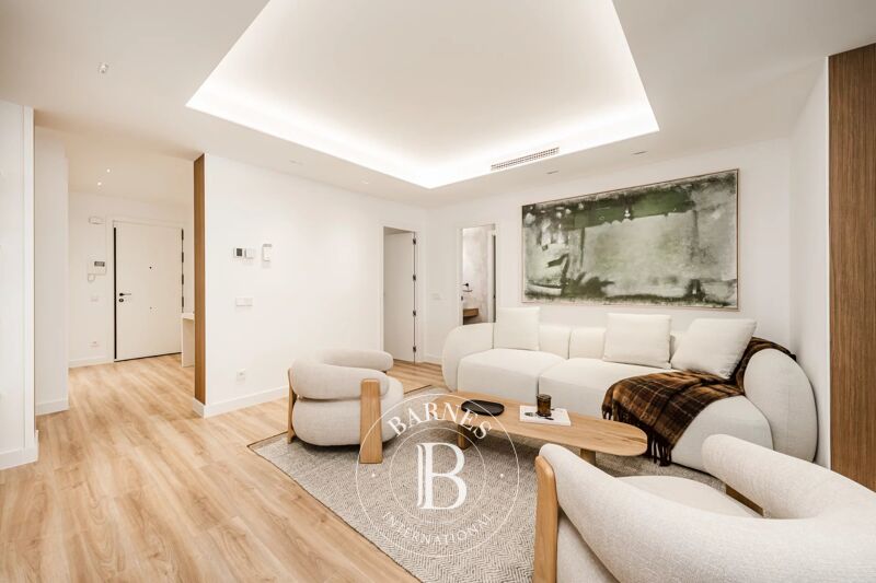 For Sale Apartment | Madrid - picture 3