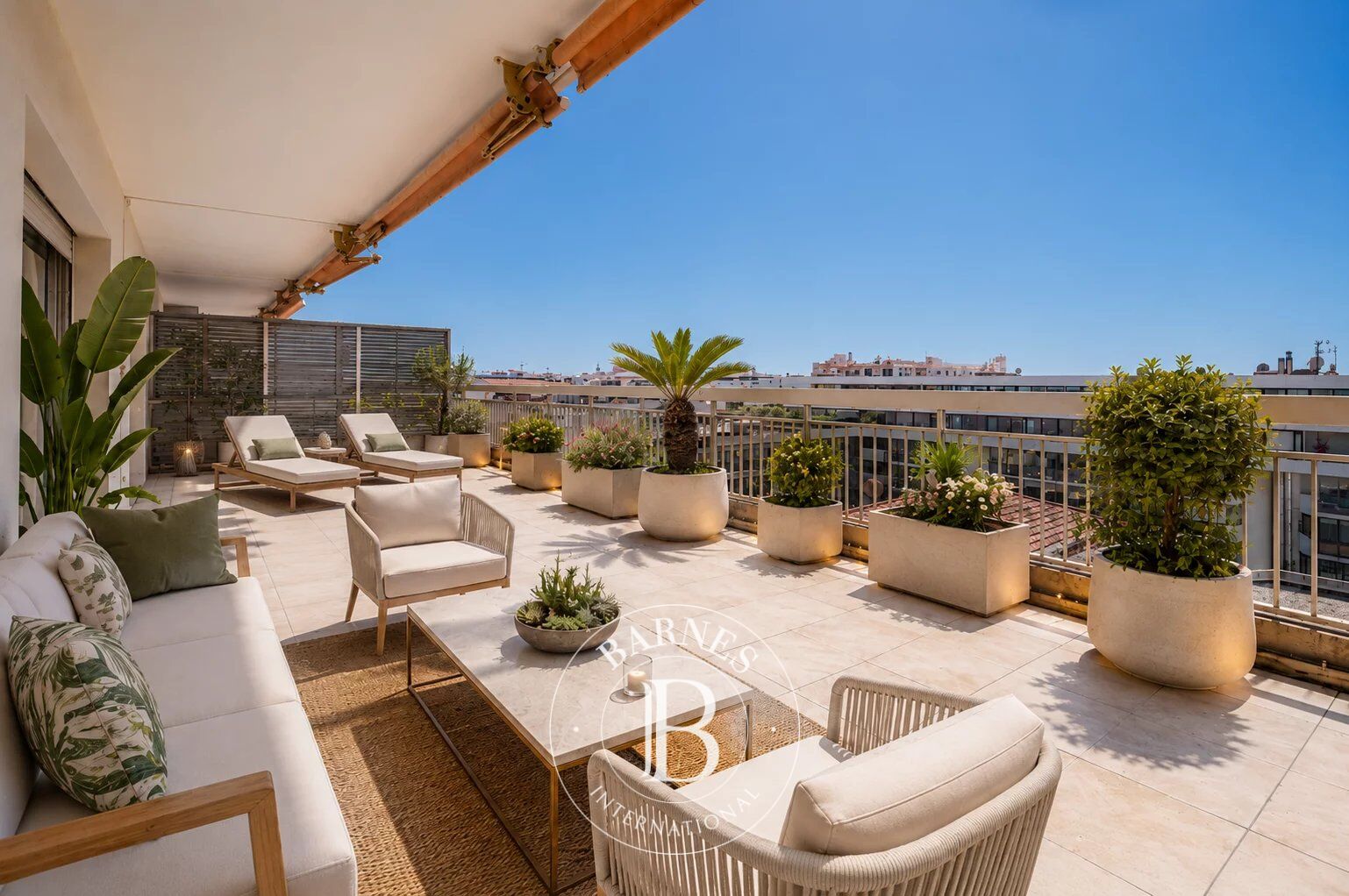 CANNES - BANANA - TOP FLOOR - 3 BEDROOMS - TERRACE 137m²- PARKING - picture 1
