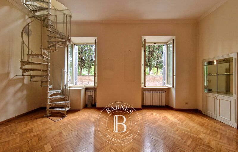 For Rent Apartment | Roma - picture 3