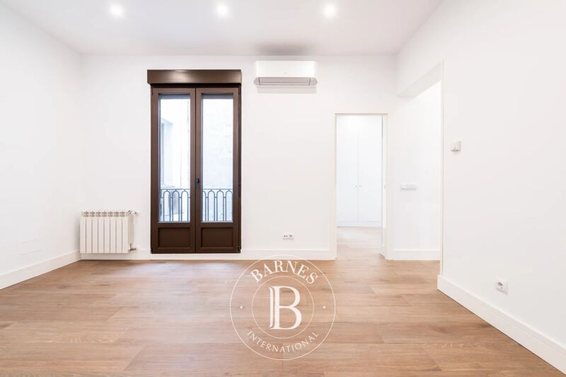 For Rent Apartment | Madrid - picture 3
