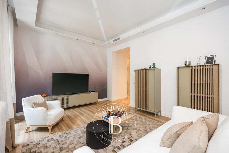 For Sale Apartment | Madrid - picture 2