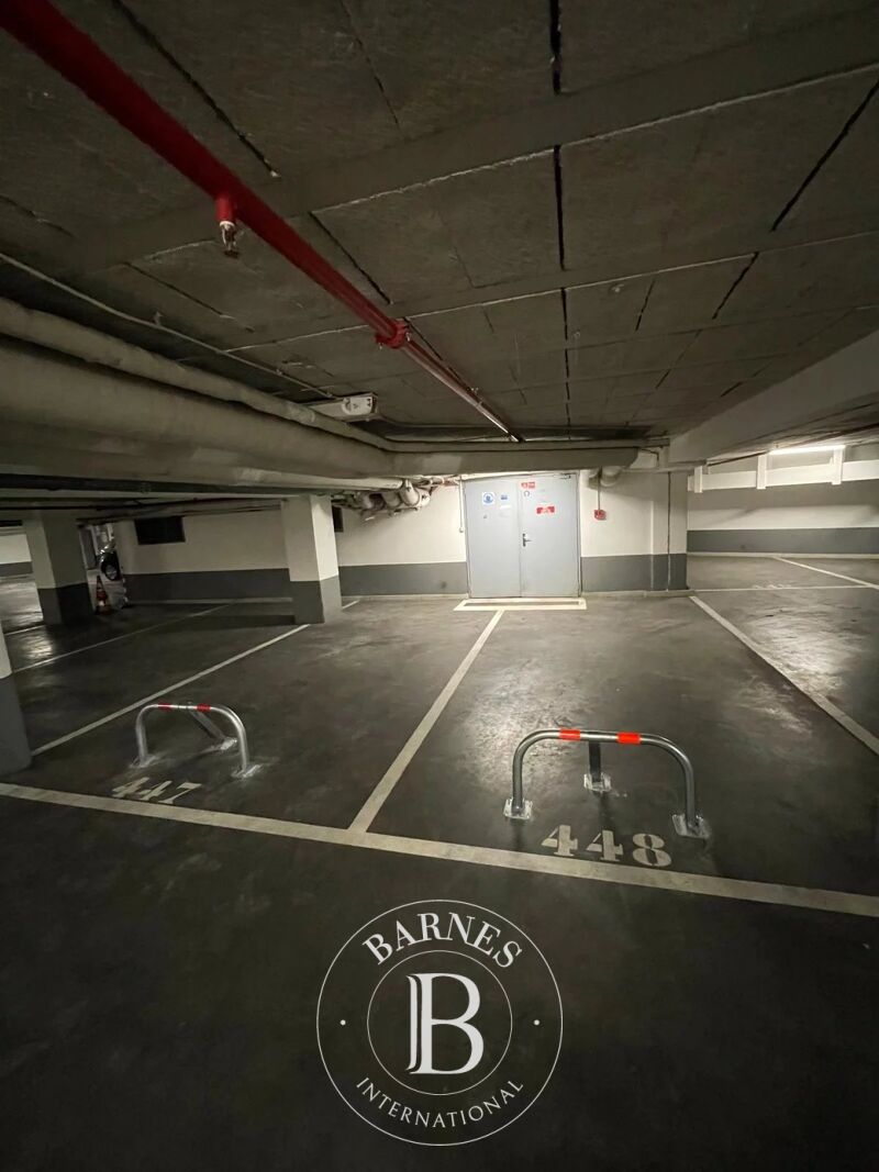 À vendre Parking | Paris 8ème - picture 2