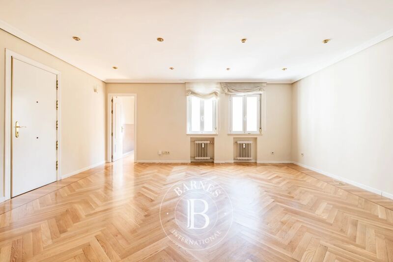 For Rent Apartment | Madrid - picture 1