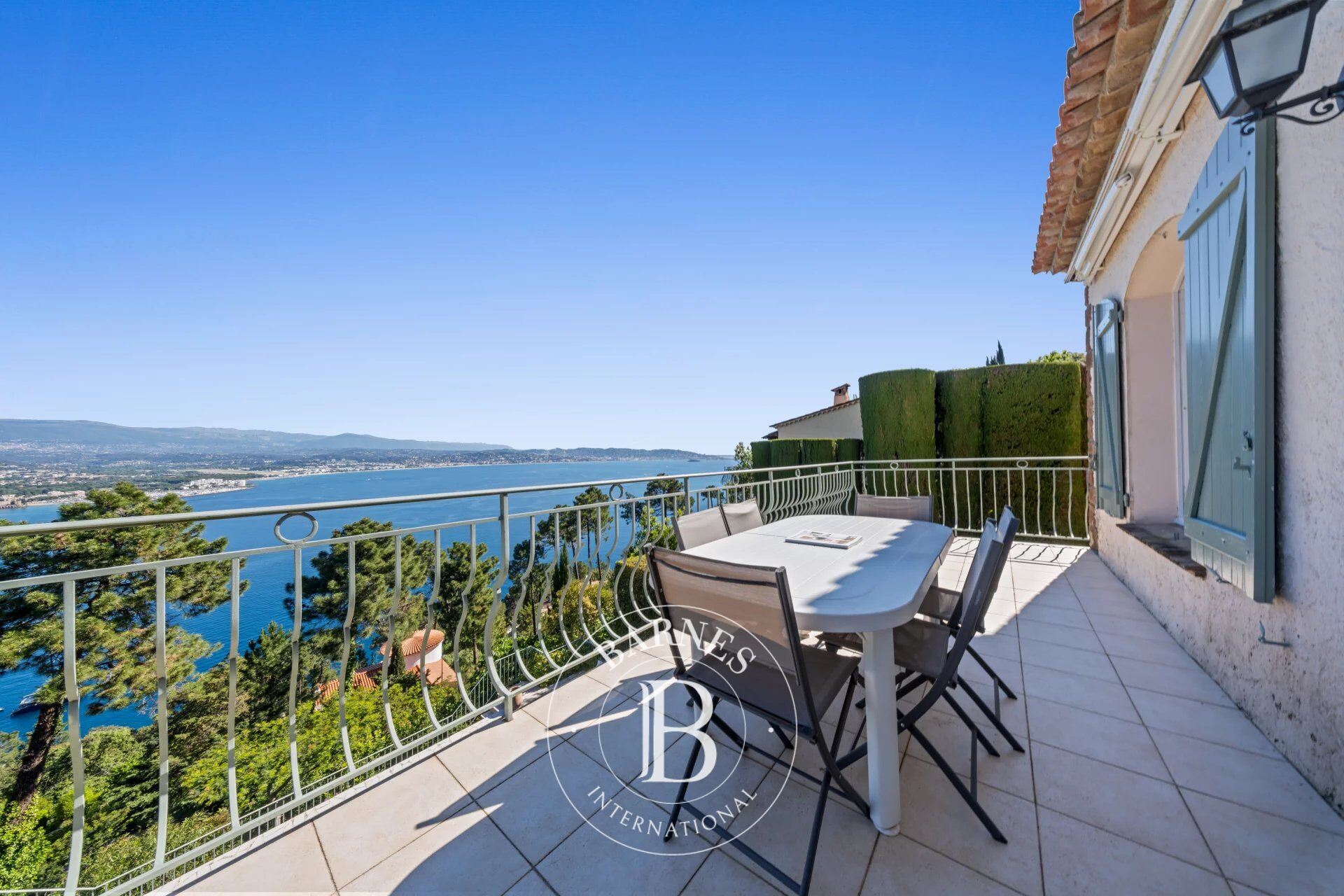 THÉOULE-SUR-MER : VILLA VUE MER PANORAMIQUE - 6 CHAMBRES - picture 1
