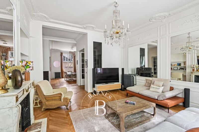 For Sale Apartment | Paris 7ème - picture 2