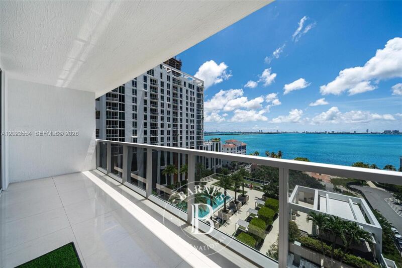 For Sale Apartment | Miami - picture 3