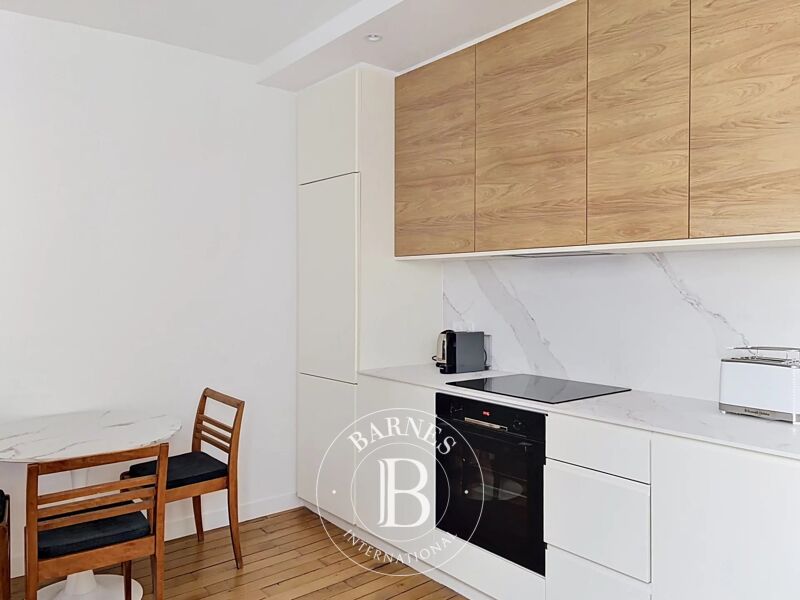 À louer Appartement | Paris 8ème - picture 3
