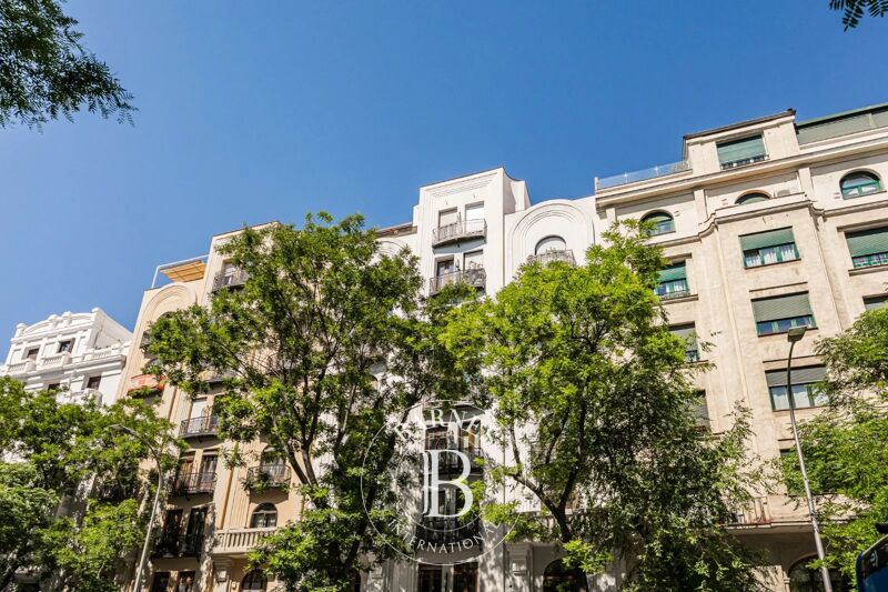 For Sale Apartment | Madrid - picture 2