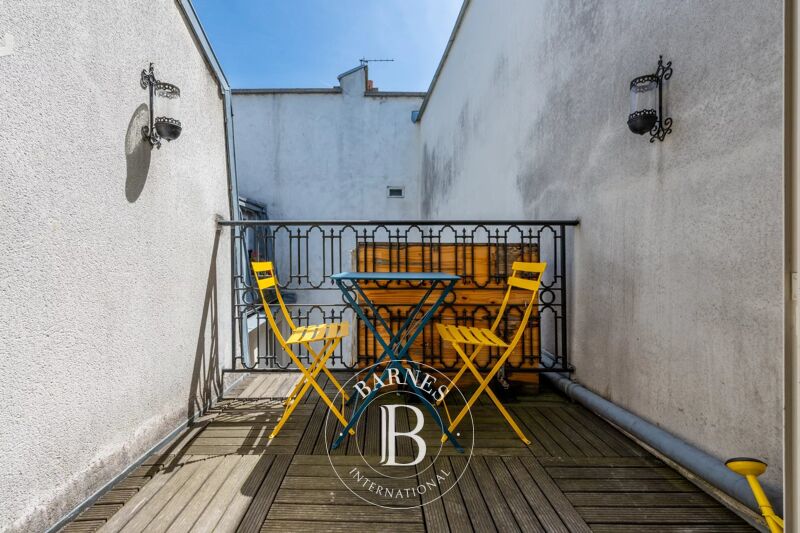 For Sale Apartment | Paris 2ème - picture 2