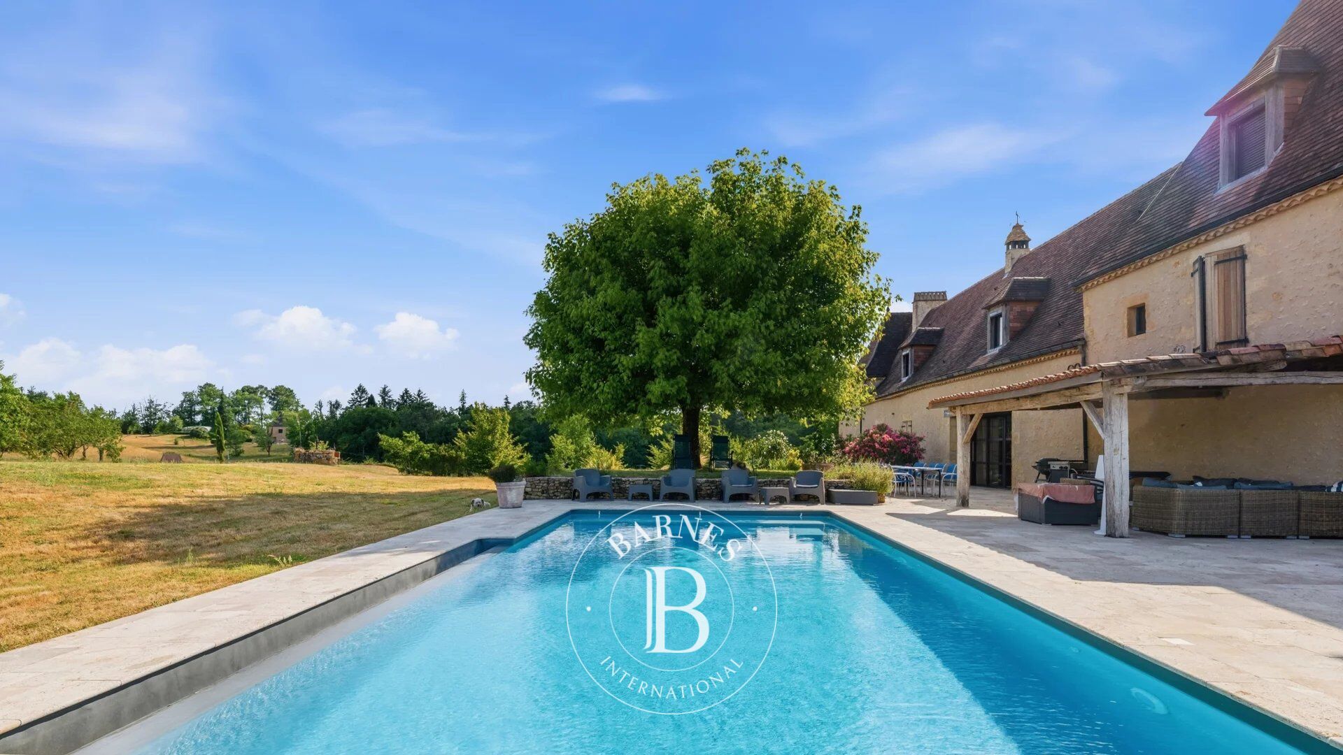 Exclusivité – Saint-Avit-de-Vialard – Domaine de caractère – 29 hectares - picture 3