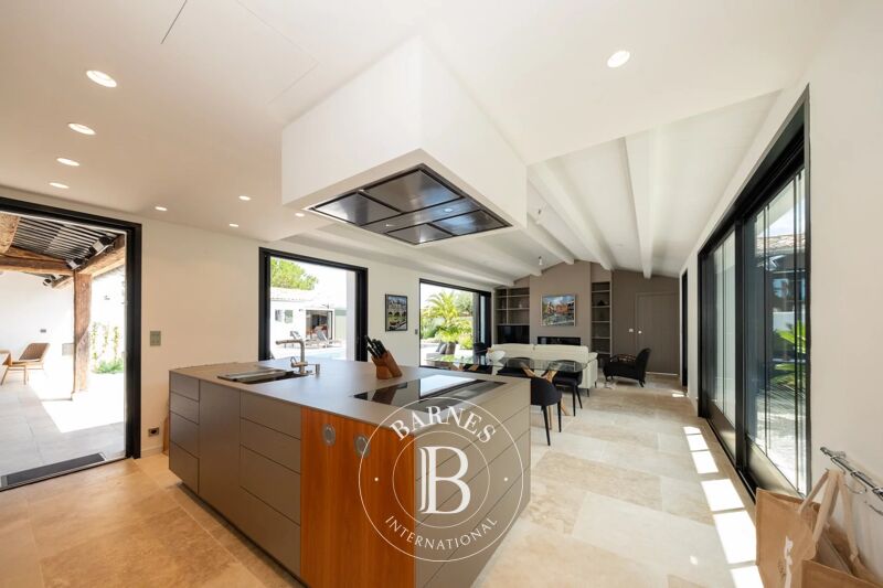 For Sale House | Le Bois-Plage-en-Ré - picture 3