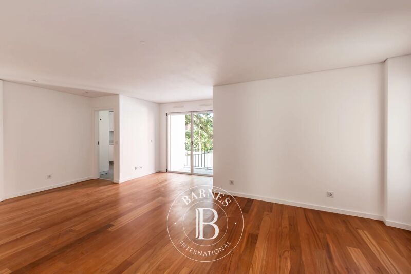 For Rent Apartment | Santo António - picture 1