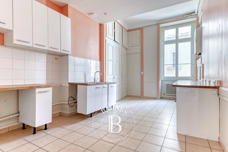 For Rent Apartment | Lyon 2ème - picture 3