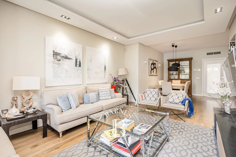 For Sale Apartment | Madrid - picture 2