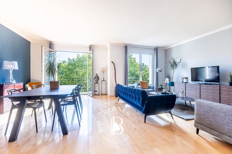 For Sale Apartment | Neuilly-sur-Seine - picture 2