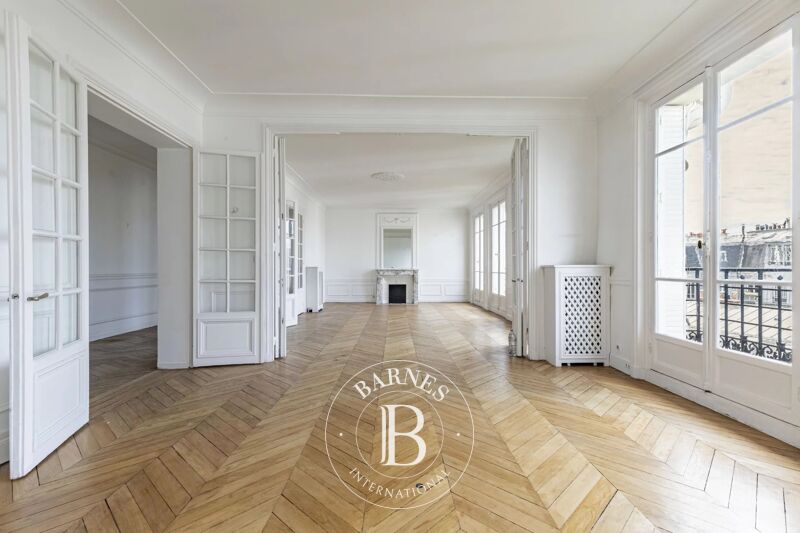 For Sale Apartment | Paris 16ème - picture 2