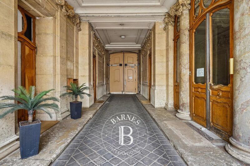 For Sale Apartment | Paris 7ème - picture 2