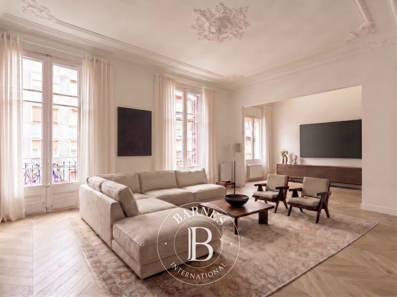 For Sale Apartment | Barcelona - picture 2