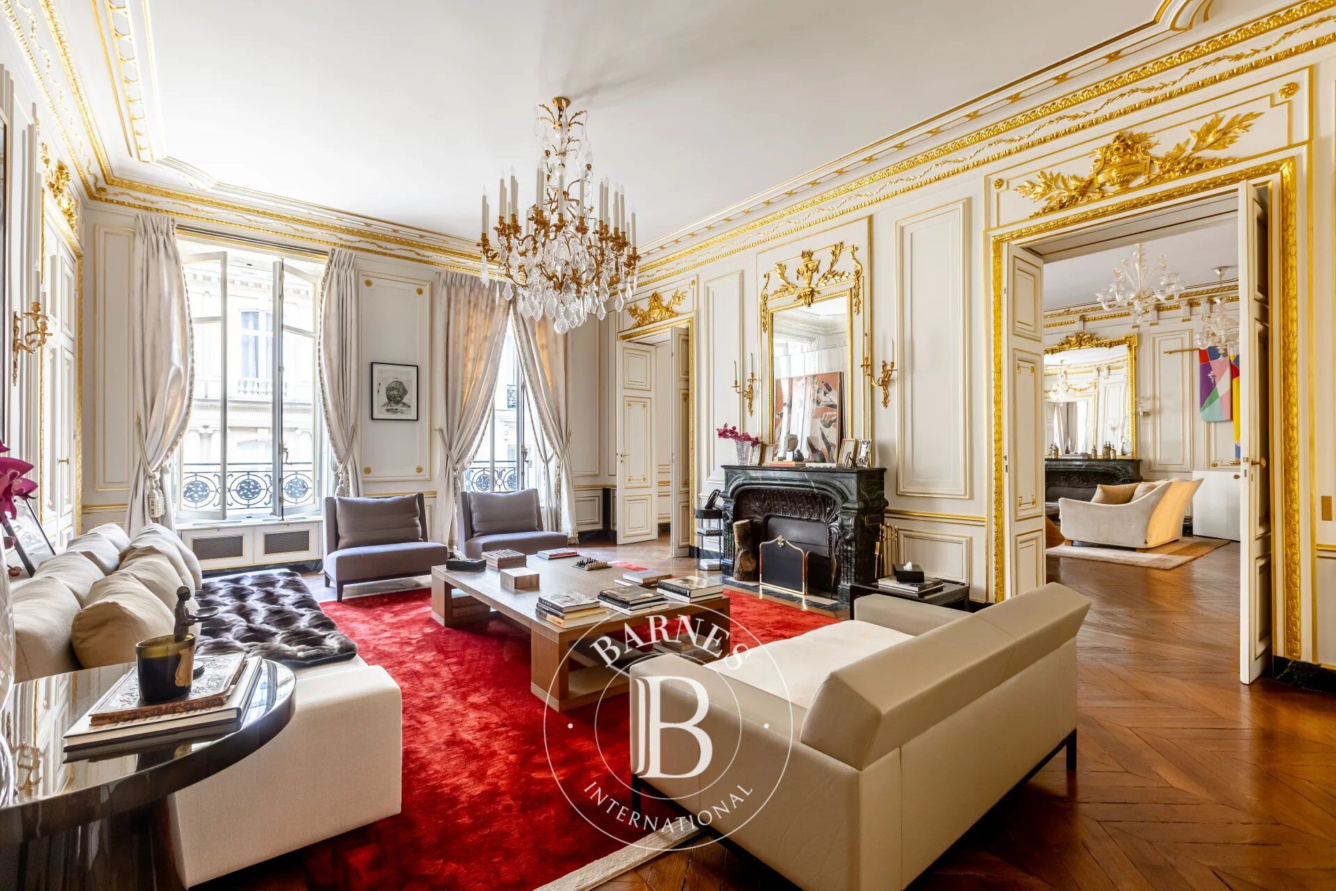 Paris 8th, Rue du Cirque – Exceptional apartment on the 2nd floor – 4 bedrooms, parking and maid rooms – Optional studio - picture 1