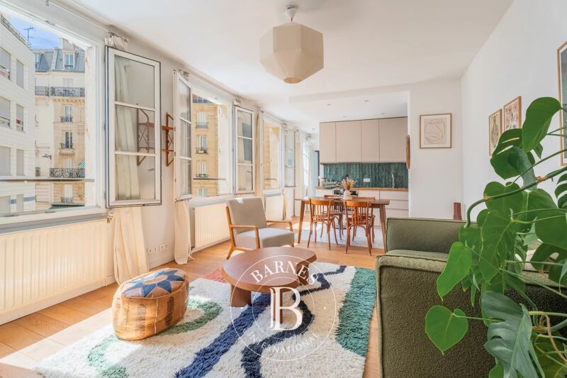 For Sale Apartment | Paris 18ème - picture 1