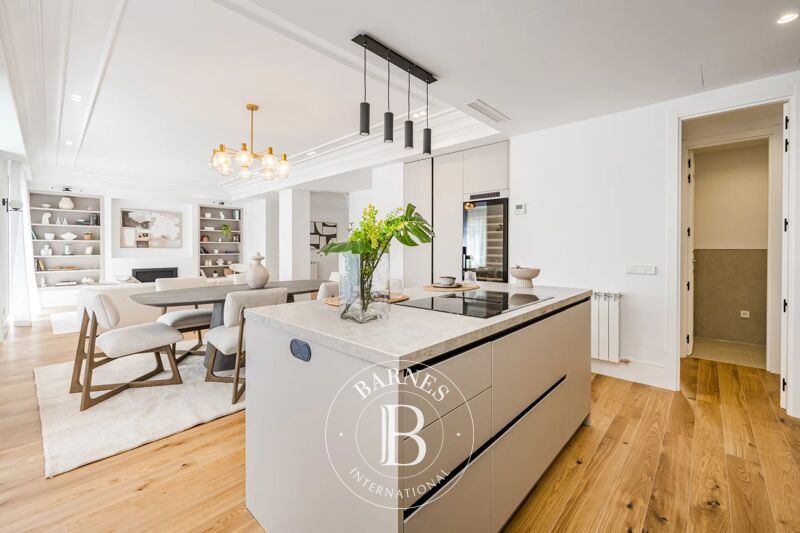 For Sale Apartment | Madrid - picture 3