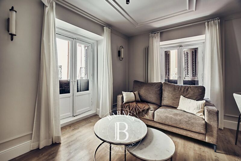 For Sale Apartment | Madrid - picture 2