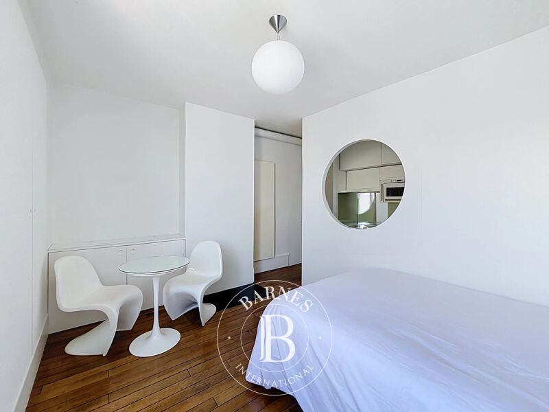 For Rent Apartment | Paris 3ème - picture 3