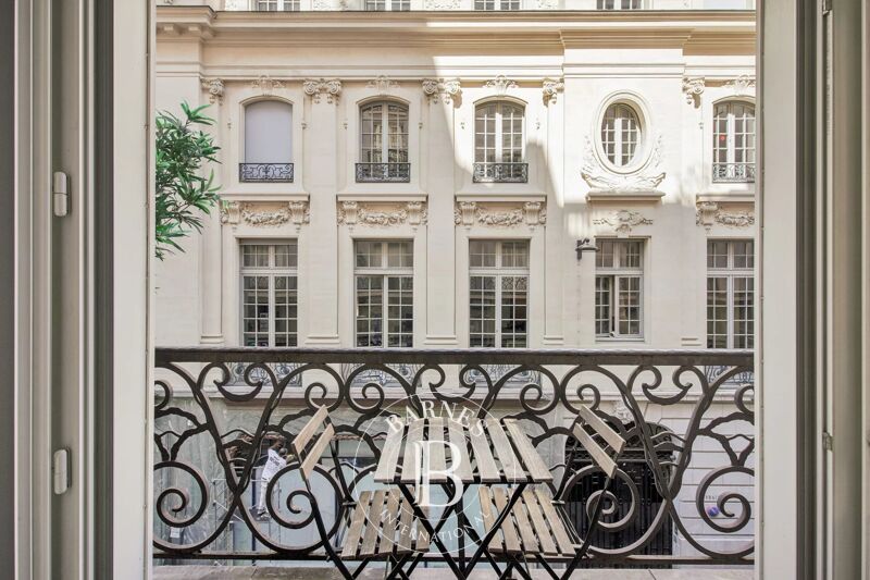 À vendre Appartement | Paris 9ème - picture 2