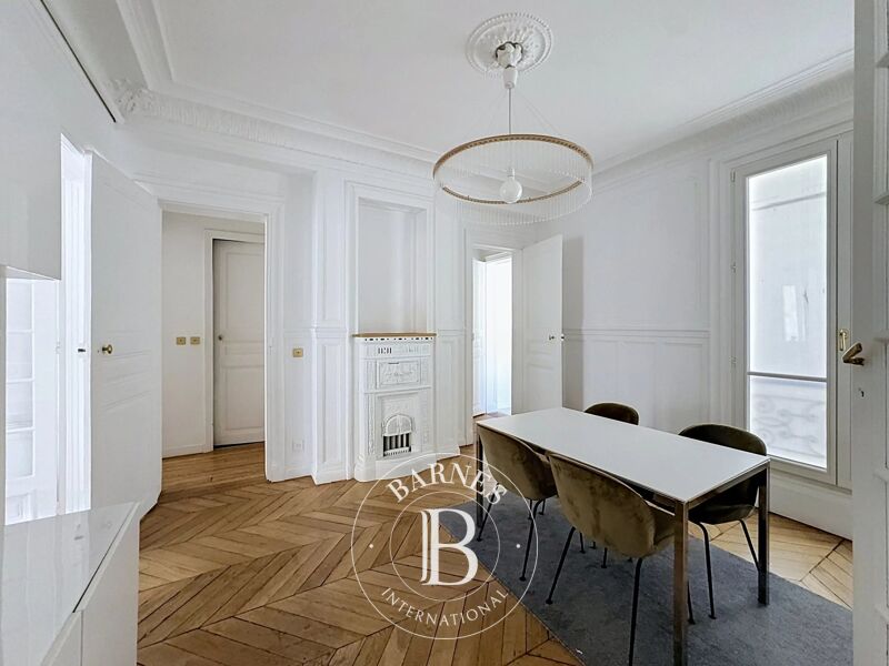 À louer Appartement | Paris 8ème - picture 3