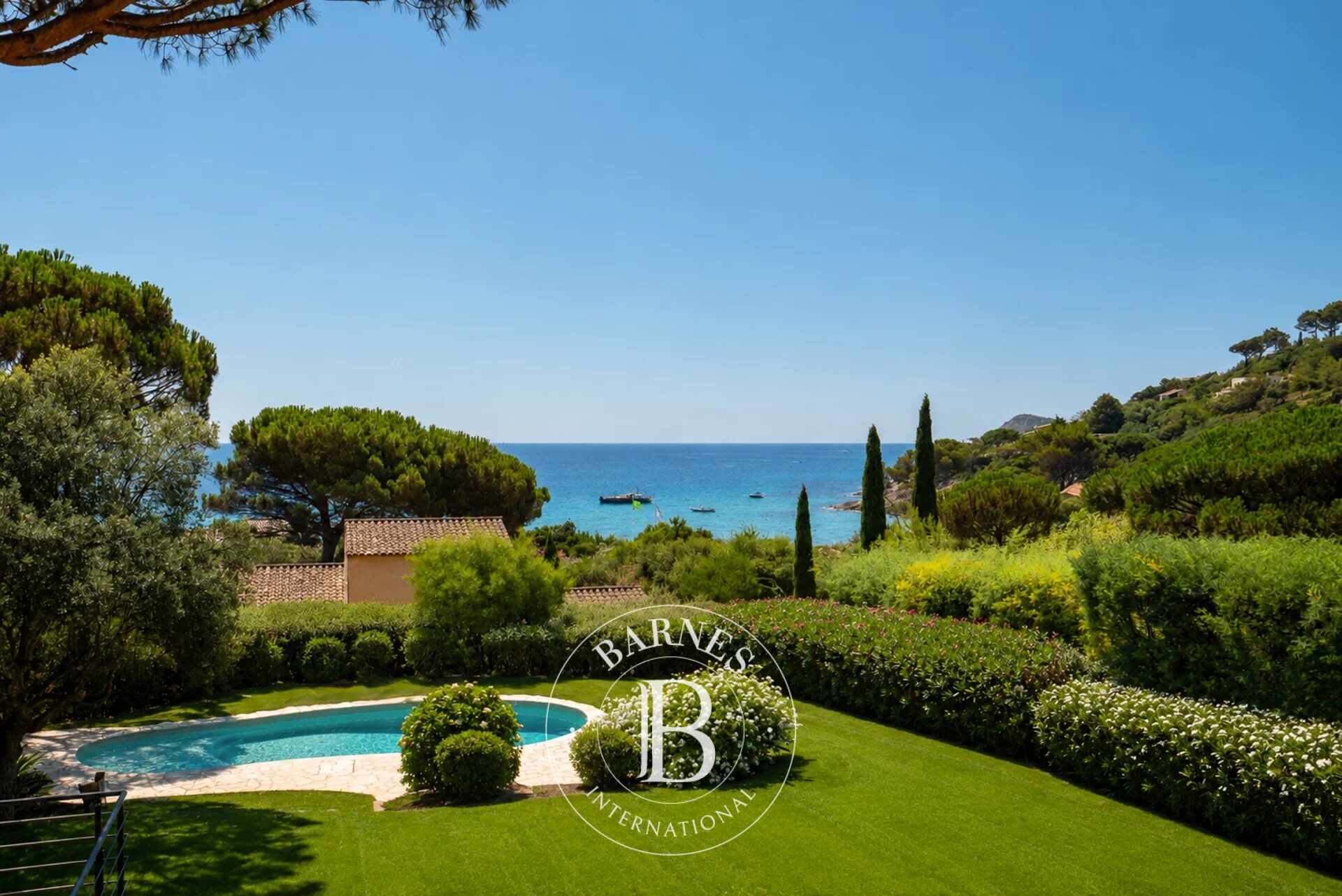 Villa Ramatuelle - picture 3
