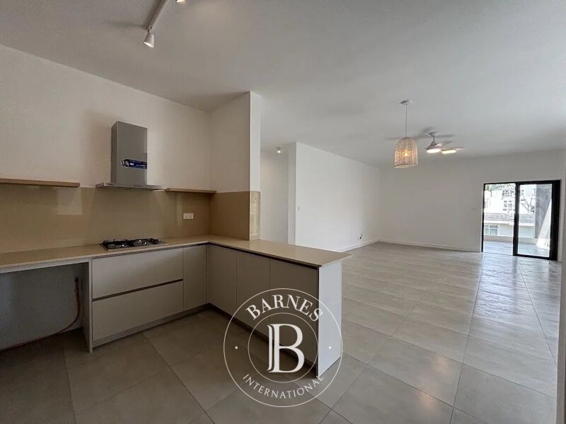 À vendre Appartement | Quatre Bornes - picture 2