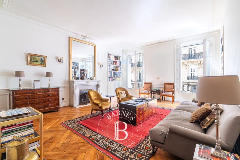 For Sale Apartment | Paris 8ème - picture 1