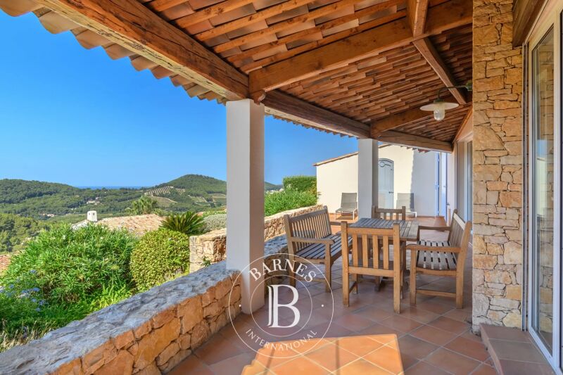 À vendre Maison de ville | Saint-Cyr-sur-Mer - picture 2