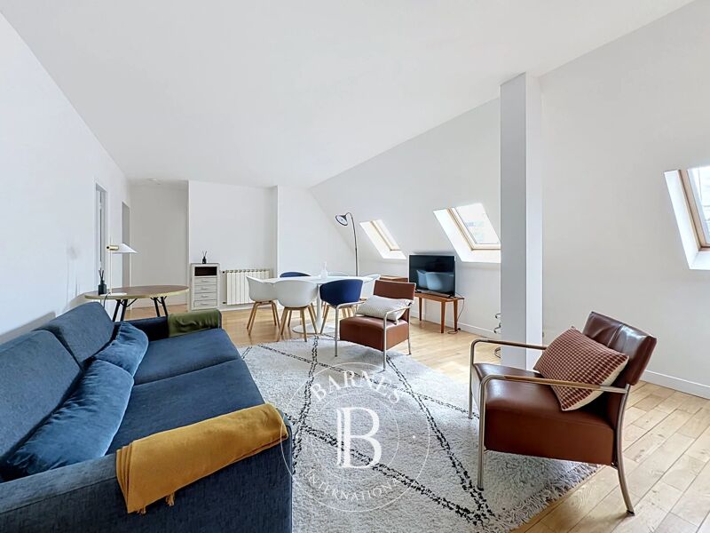 For Rent Apartment | Paris 7ème - picture 1
