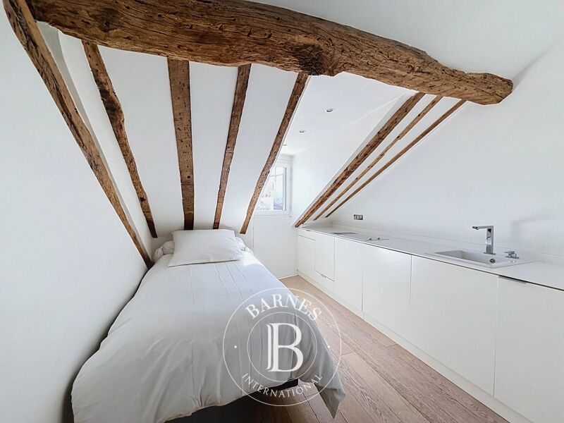 For Rent Apartment | Paris 3ème - picture 1