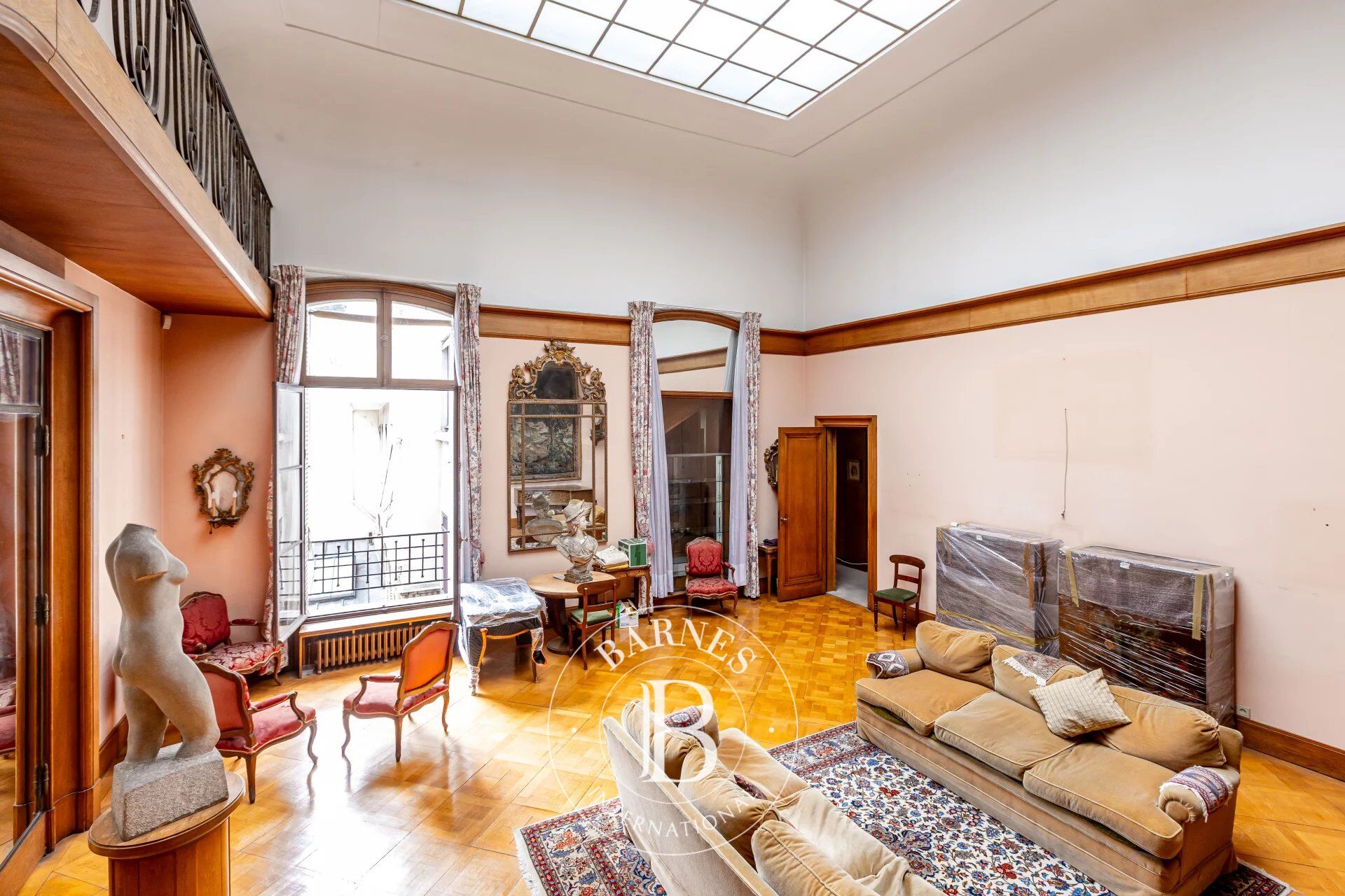 Paris 17 - Malesherbes / Carnot - Duplex aux derniers étages - 8 chambres – Volumes exceptionnels - picture 3