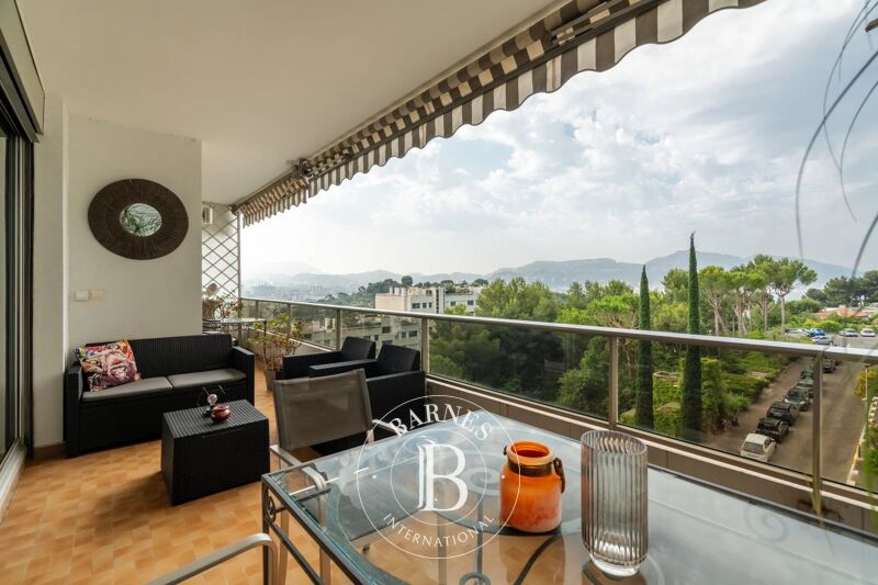 For Rent Apartment | Marseille 8ème - picture 1