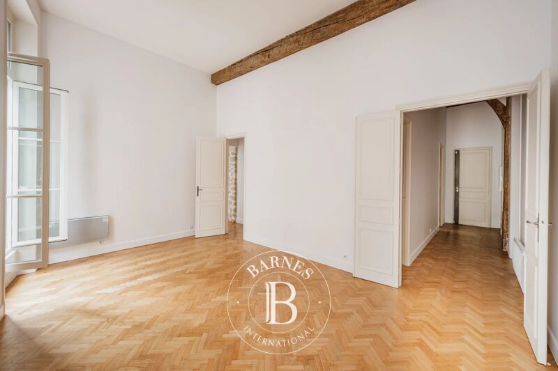 For Sale Apartment | Paris 3ème - picture 3
