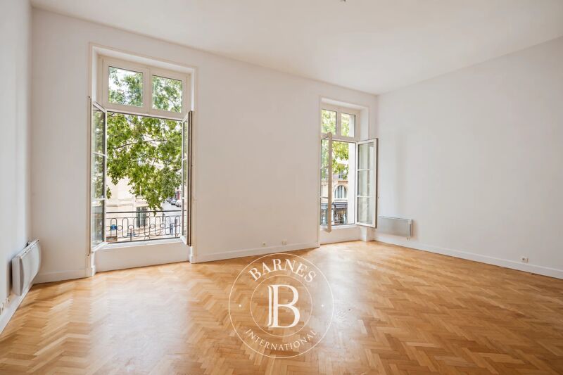 For Sale Apartment | Paris 3ème - picture 1