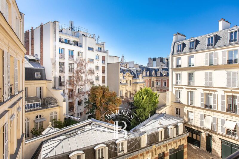 For Sale Apartment | Paris 17ème - picture 2