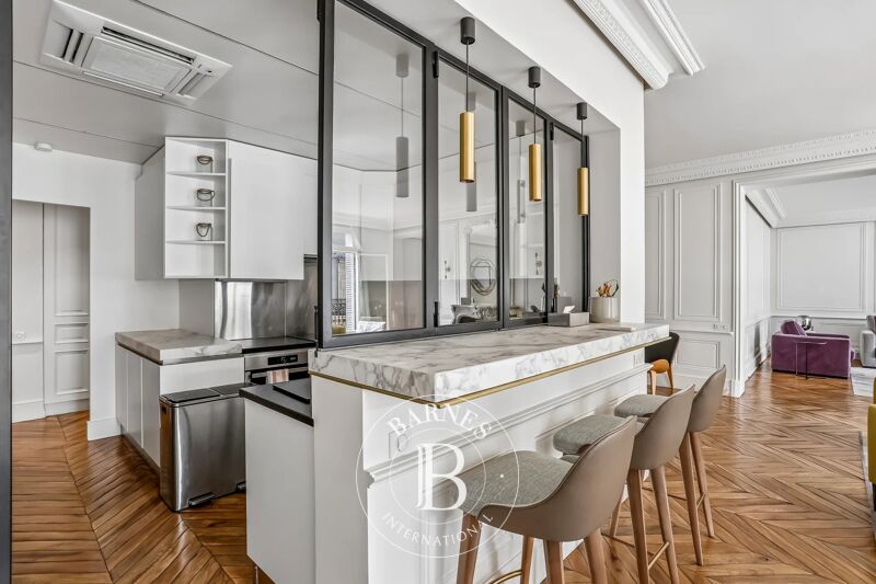 For Rent Apartment | Paris 8ème - picture 2