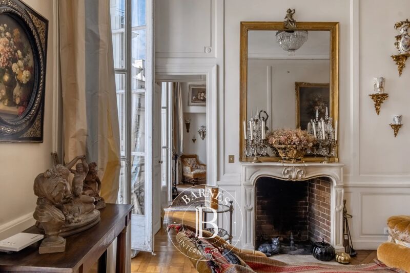 For Sale Apartment | Paris 7ème - picture 1