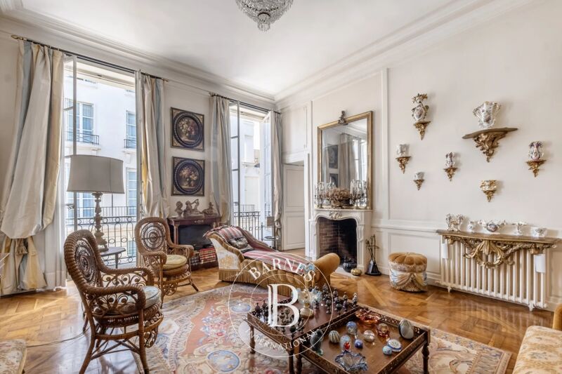 For Sale Apartment | Paris 7ème - picture 2